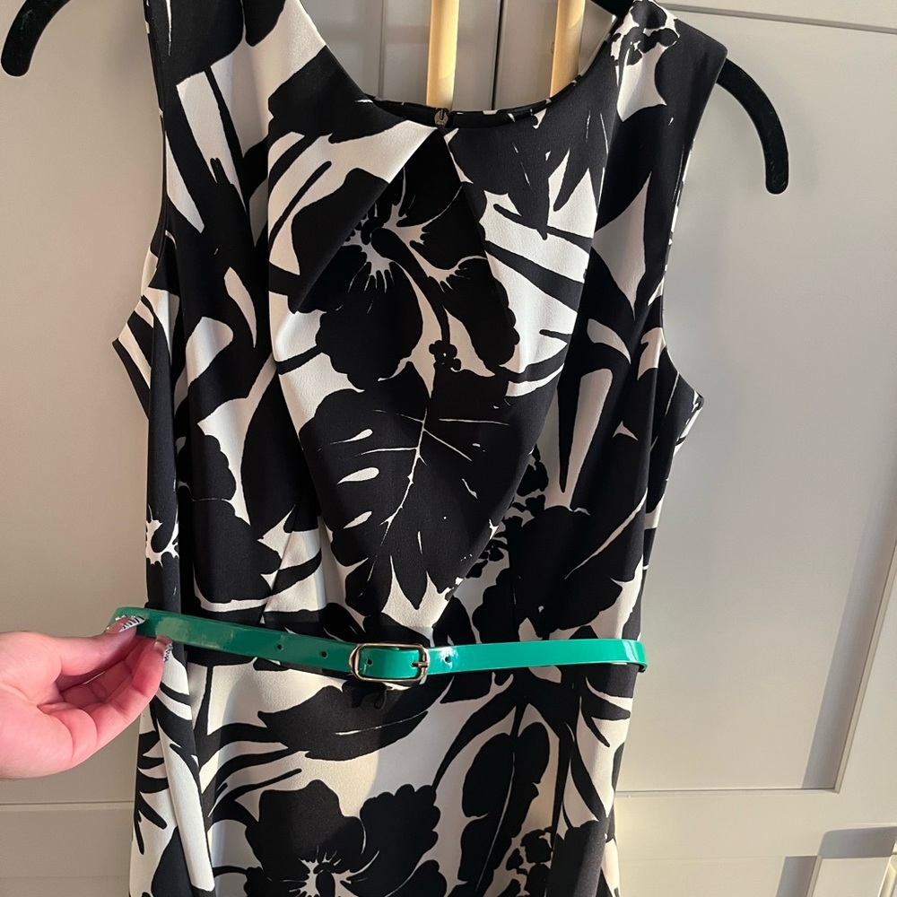 Signature black and white tropical print dress